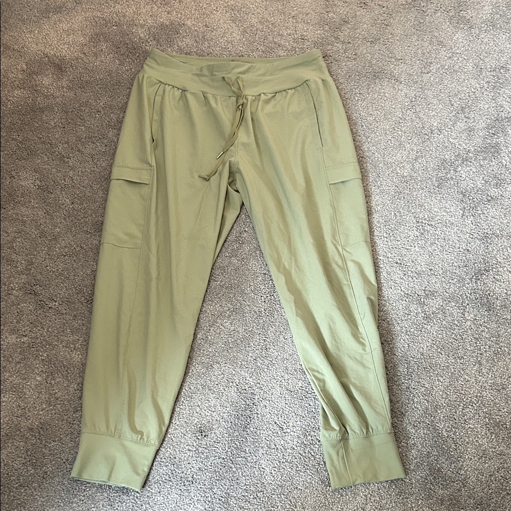Alia Pants